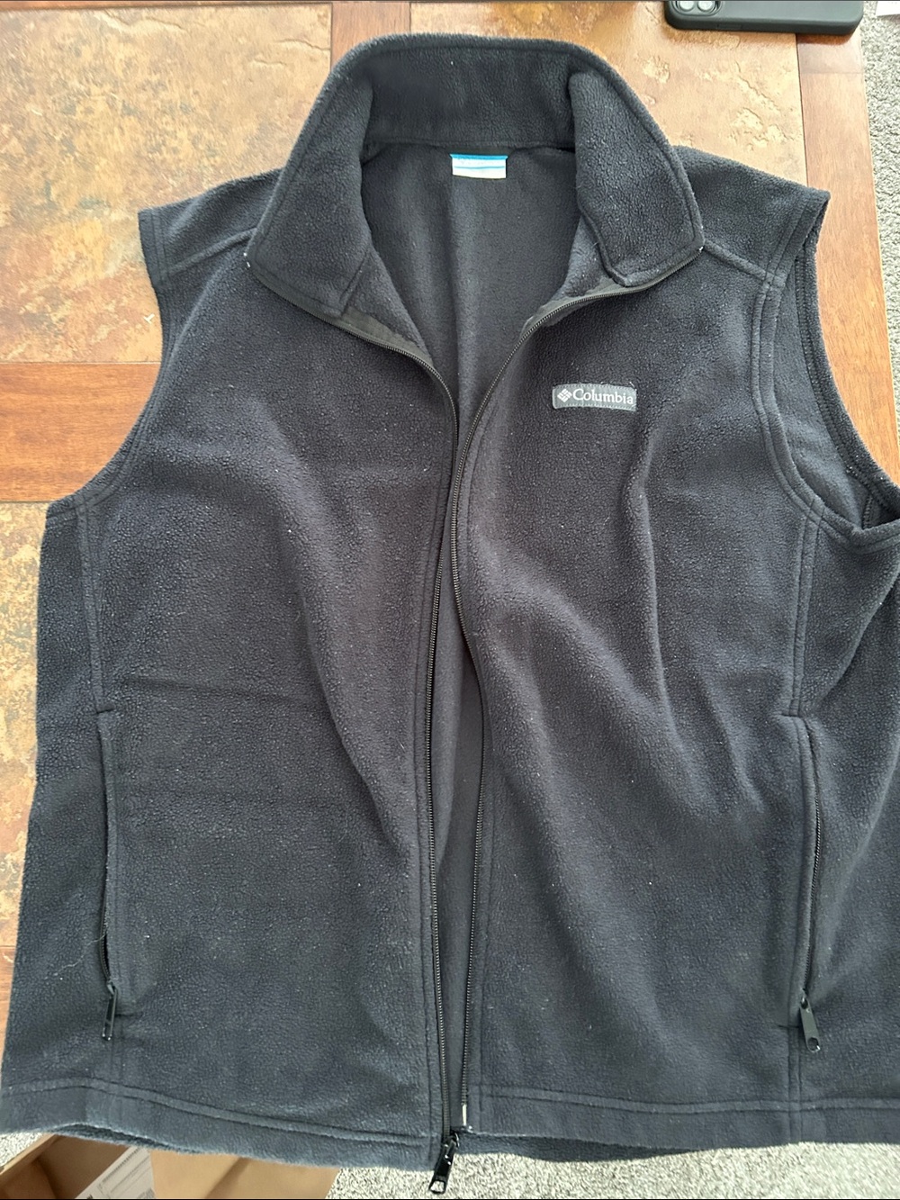 Columbia Men's Black Full-Zip Fleece Vest